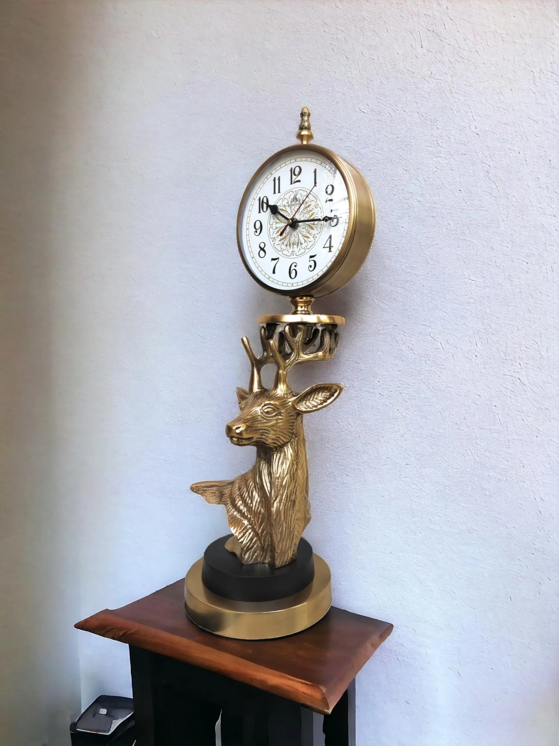 Blissful Decor Antique Reindeer Head Design Metal Handing Clock, Unique Design Reindeer Clock,Decorative showpeice Clock Clock,Antique -Gold,House Warming Gift,Home Decor Size (22 -inch) Table Decor