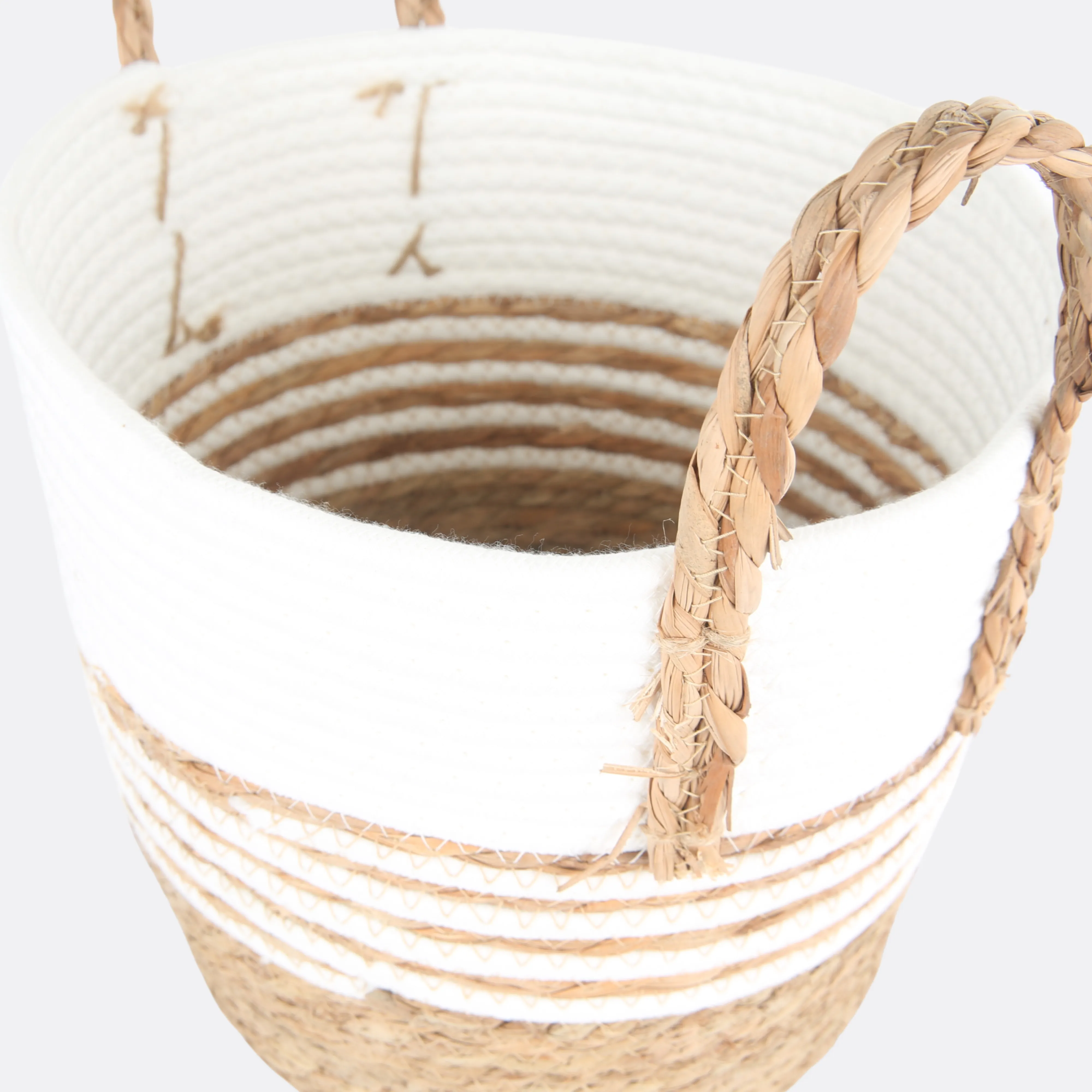 Discrete Multi purpose Jute Baskets ( Three Sizes )