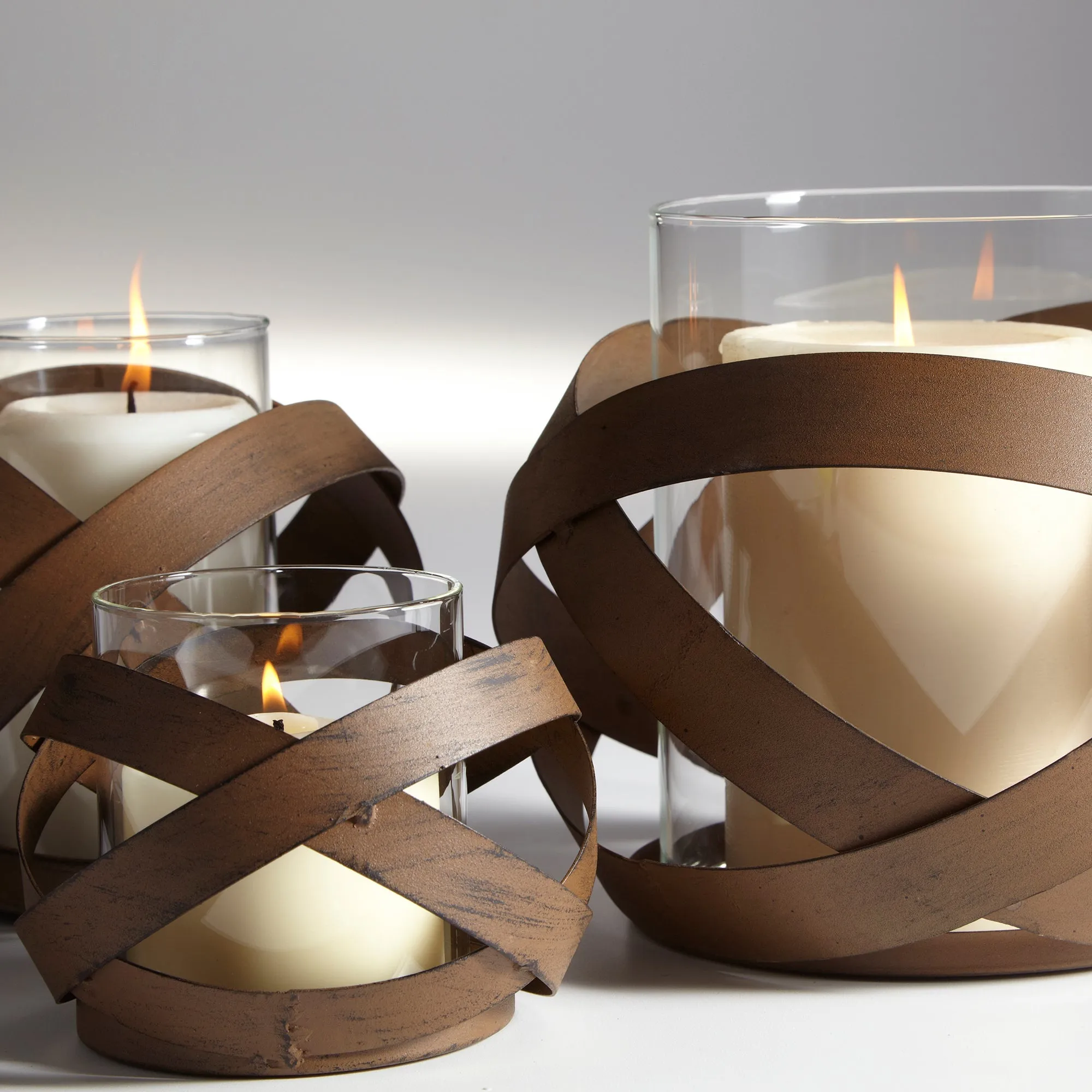 Infinity Candleholder-SM by Cyan