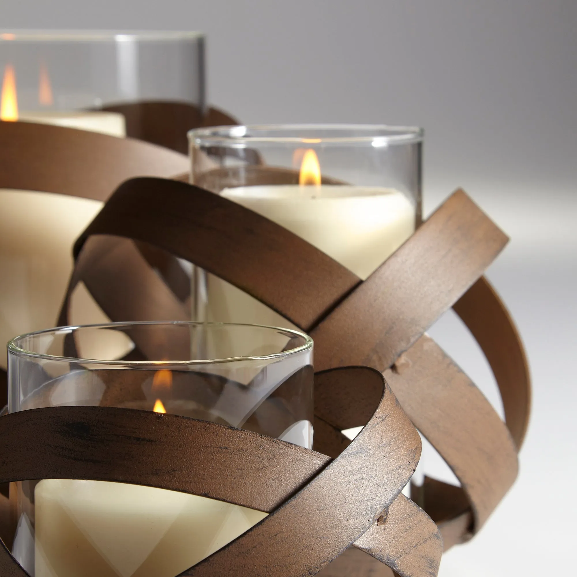 Infinity Candleholder-SM by Cyan