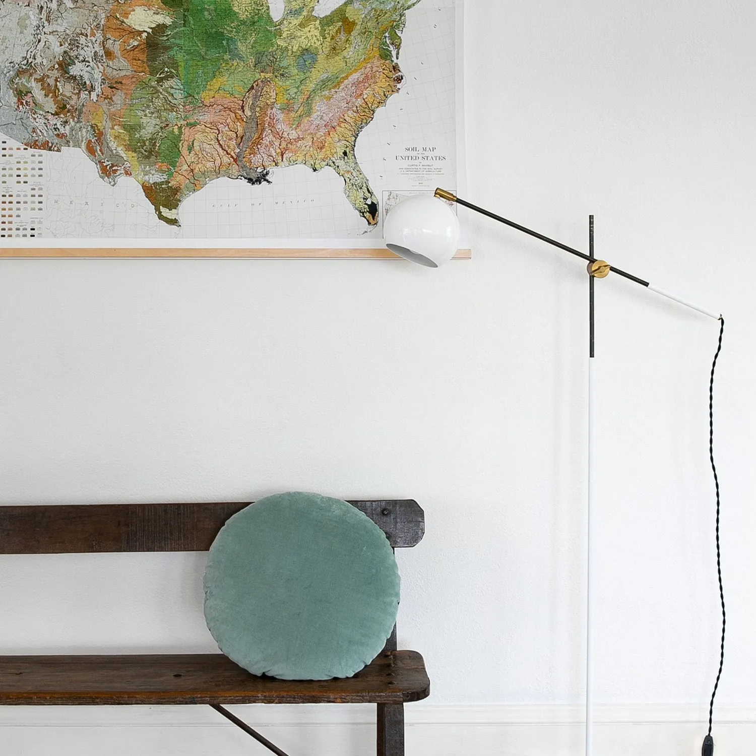 Isaac Floor Lamp