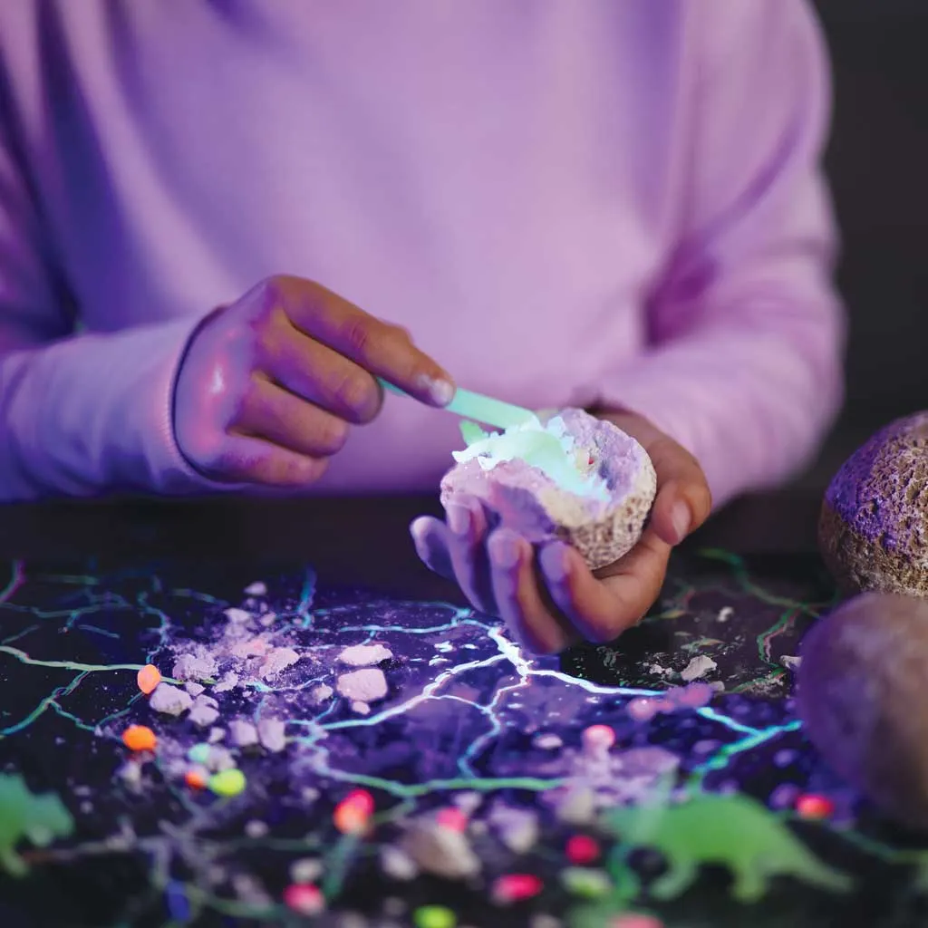 Mindware Dig It Up! Glow In The Dark Dinosaurs - Science Kit for Kids