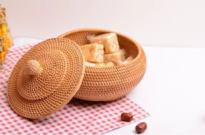 Round Storage Basket, Woven Storage Basket with Lid, Rattan Basket for Kitchen, Wicker Storage Basket