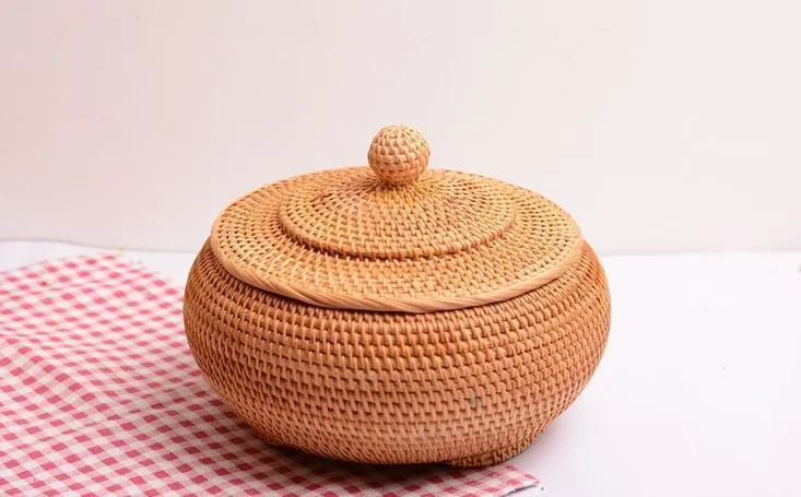 Round Storage Basket, Woven Storage Basket with Lid, Rattan Basket for Kitchen, Wicker Storage Basket